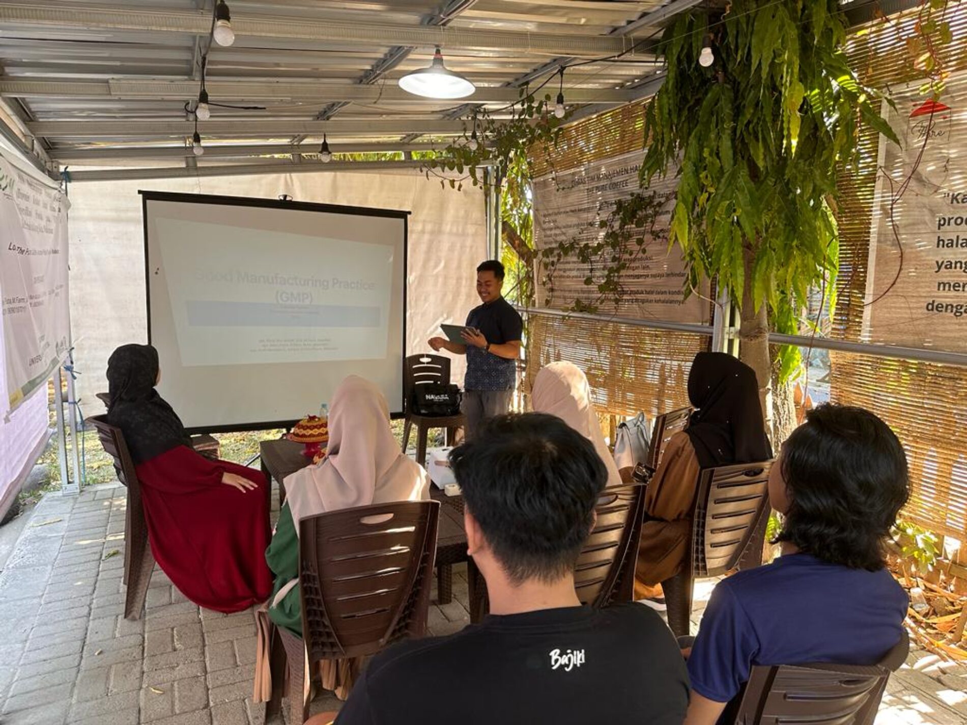Dosen Farmasi UMI Ubah Tanaman Herbal Jadi Kue