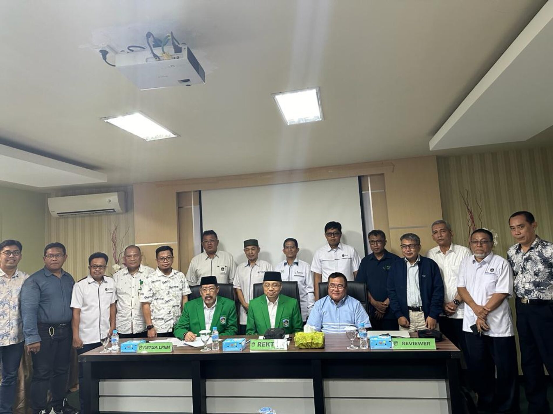 LPkM UMI Gelar Workshop Penyusunan Proposal Pengabdian DPRTM Kemendikbudristek