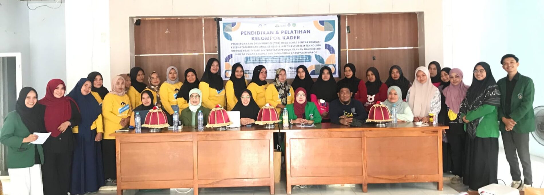Pemberdayaan Desa Binaan (PDB) Desa Sehat Sentra Edukasi Kesehatan Ibu dan Anak Berbasis Integrasi Sistem Teknologi Virtual Reality dan Diversifikasi Produk Olahan Daun Kelor di Desa Pucak Kecamatan Tompobulu Kabupaten Maros Tahun 2024