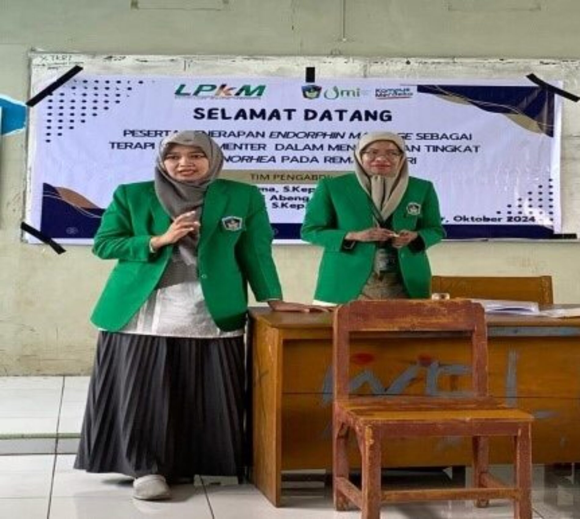 Penerapan Endorphin Massage Sebagai Terapi Komplementer dalam Menurunkan Tingkat Dysmenorhea Pada Remaja Putri