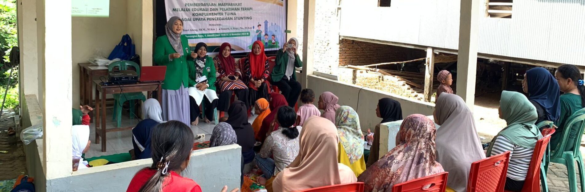 Dosen FKM UMI Melakukan Pengabdian Kepada Masyarakat : Edukasi dan Pelatihan Terapi Komplementer Tuina Sebagai Upaya Pencegahan Stunting di Desa Romangloe Kab. Gowa
