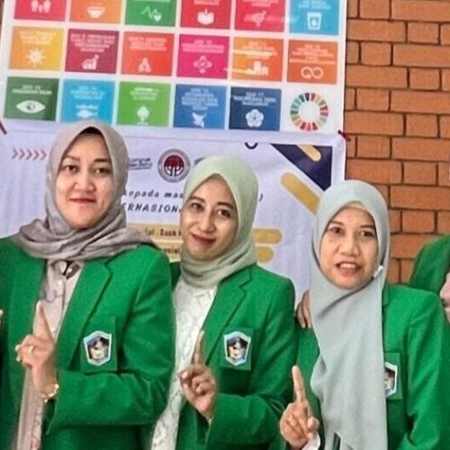 Menumbuhkan Minat Green Entrepreneurship melalui Green Economy untuk Mengembangkan Karakter Kewirausahaan