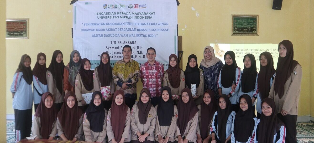Tim PKM UMI melaksanakan Penyuluhan Hukum di Madrasah AliyahDarud Da’wah Wal Irsyad (DDI) Pangkep untuk Menurunkan Tingkat Perkawinan di Bawah Umur Akibat Pergaulan Bebas
