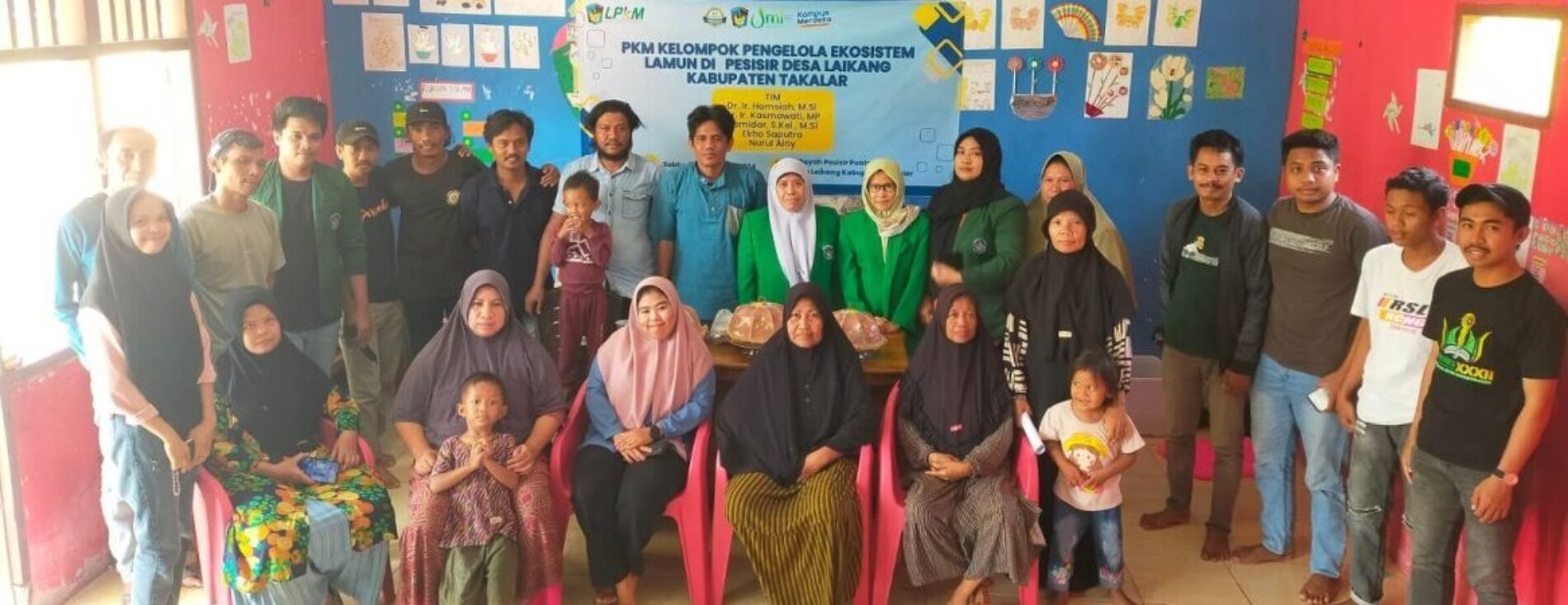Dosen UMI dan Mahasiswa melalui PKM melaksanakan Kegiatan Transplantasi Lamun