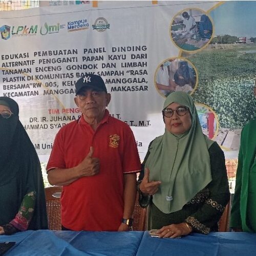 Tim PkM UMI Gelar Edukasi Pembuatan Panel Dinding Alternatif Pengganti Papan Kayu dari Tanaman Enceng Gondok dan Limbah Plastik di Komunitas Bank Sampah “Rasa Bersama” RW 005, Kelurahan Manggala, Kecamatan Manggala, Kota Makassar