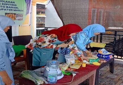 Pelatihan Pengolahan Diversifikasi Produk Kepiting Rajungan di Desa Bonto, Kecamatan Bontoa, Kabupaten Maros