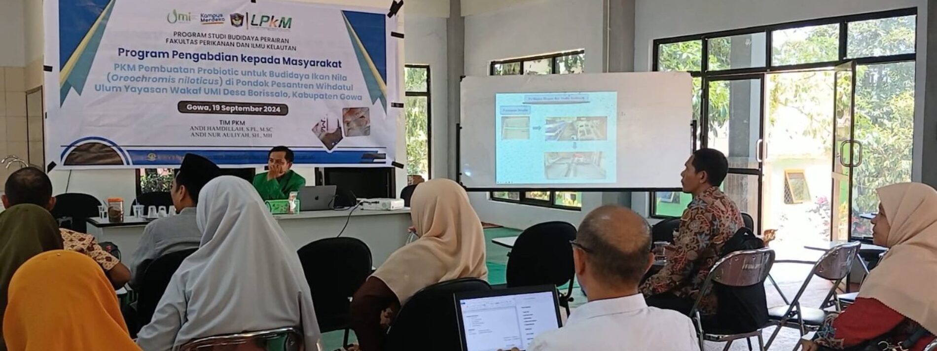 Pelatihan Penerapan Probiotik dalam Budidaya Ikan Nila di Pondok Pesantren Wihdatul Ulum