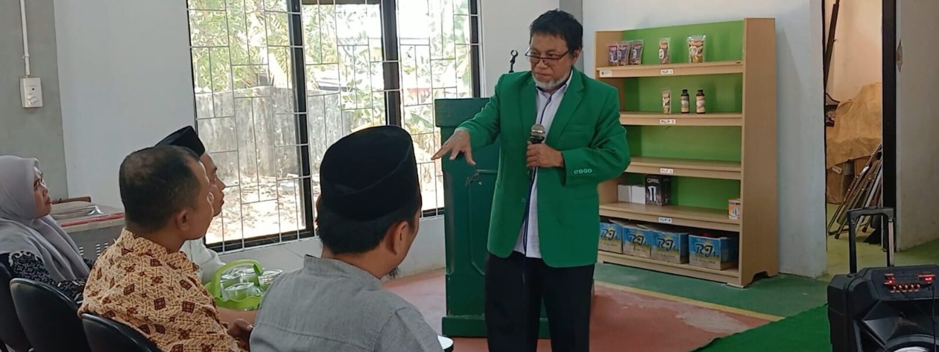 Pelatihan Penerapan Probiotik dalam Budidaya Ikan Nila di Pondok Pesantren Wihdatul Ulum