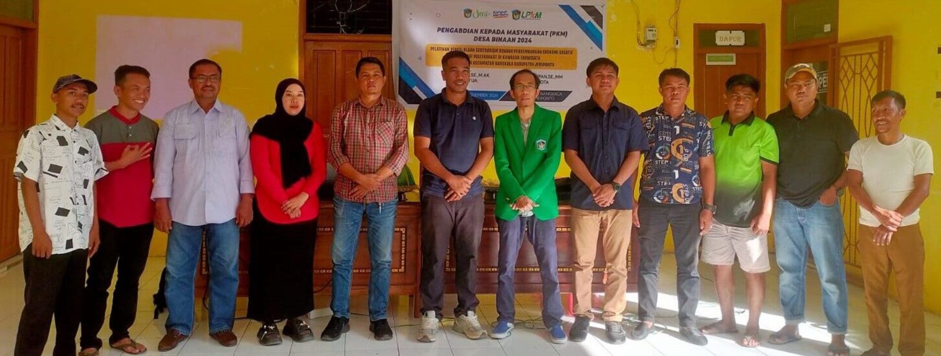 Pengabdian Pelatihan Pengelolaan Ecotourism dan pengembangan Ekonomi kreatif bagi masyarakat Desa Kapita Kec. Bangkala, Kab. Jeneponto