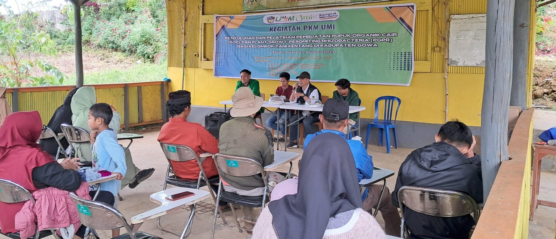 Dosen UMI Melakukan Kegiatan Penyuluhan dan Pelatihan Pembuatan Pupuk Organik Cair bagi Kelompok Tani Kentang di Gowa