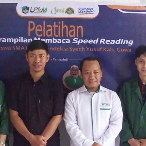 Dosen PBSI UMI Memberikan Pelatihan Metode Speed Reading di SMA Insan Cendekia Syech Yusuf