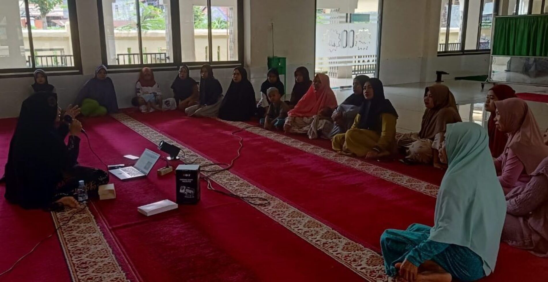 Pendampingan Metode Pembinaan Anak Bagi Keluarga Sekitar Babut Taqwa di Kompleks Perumahan Mangga Tiga Permai Kota Makassar