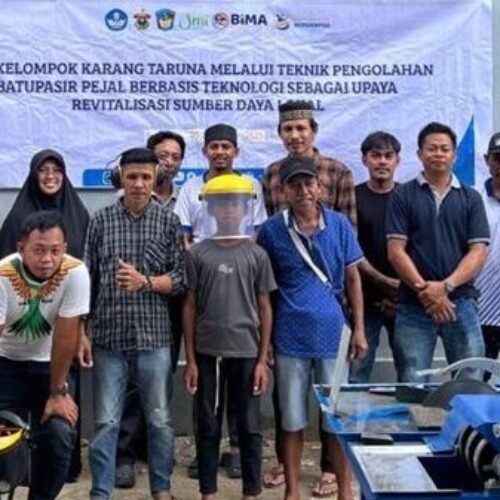 UMI dan UNHAS Latih Karang Taruna Pattappa, Hibahkan Alat Inovatif Potongdan Poles Batuan