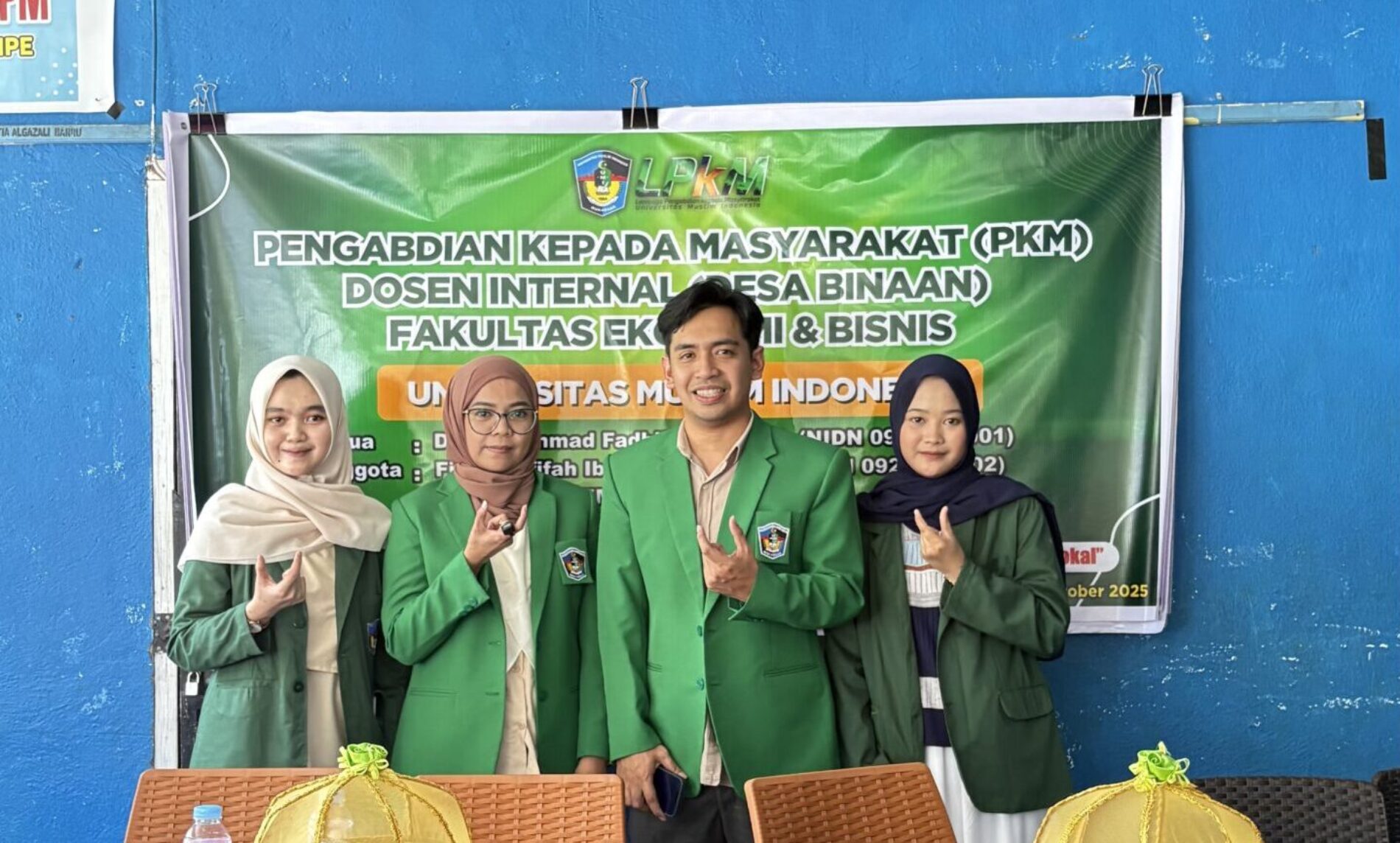Pemberdayaan Ibu PKK Desa Padanglampe Melalui Pelatihan Kewirausahaan Berbasis Potensi Lokal