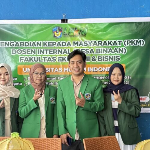 Pemberdayaan Ibu PKK Desa Padanglampe Melalui Pelatihan Kewirausahaan Berbasis Potensi Lokal