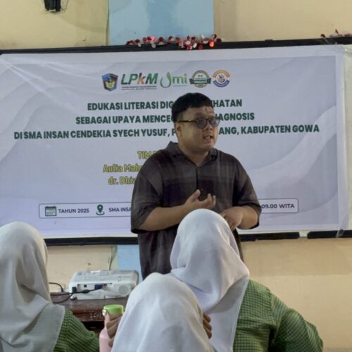 Edukasi Literasi Digital Kesehatan sebagai upaya mencegah self diagnos di SMA Insan Cendekia Syech yusuf, pattalassang, Kabupaten Gowa