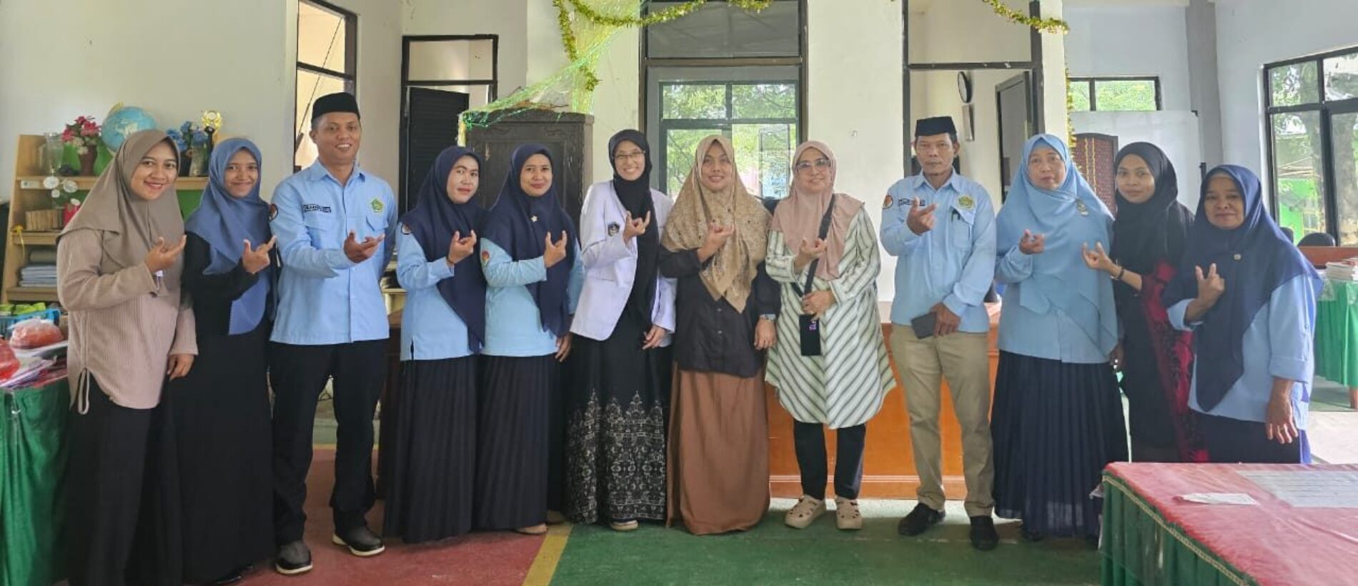 PKM Penguatan Resiliensi Santri Dengan Metode Thibbun Nabawi Di Pondok Pesantren Wihdatul Ulum Yayasan Wakaf Umi Desa Bontokassi Gowa