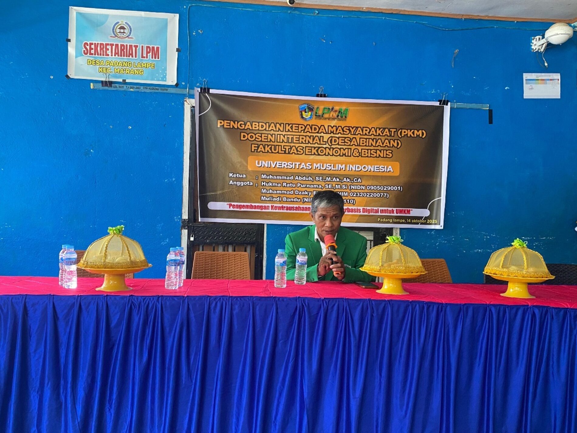 PELATIHAN LITERASI KEUANGAN FAN AKSES PERMODALAN BAGI PEREMPUAN PELAKU USAHA MIKRO DI DESA PADANGLAMPE