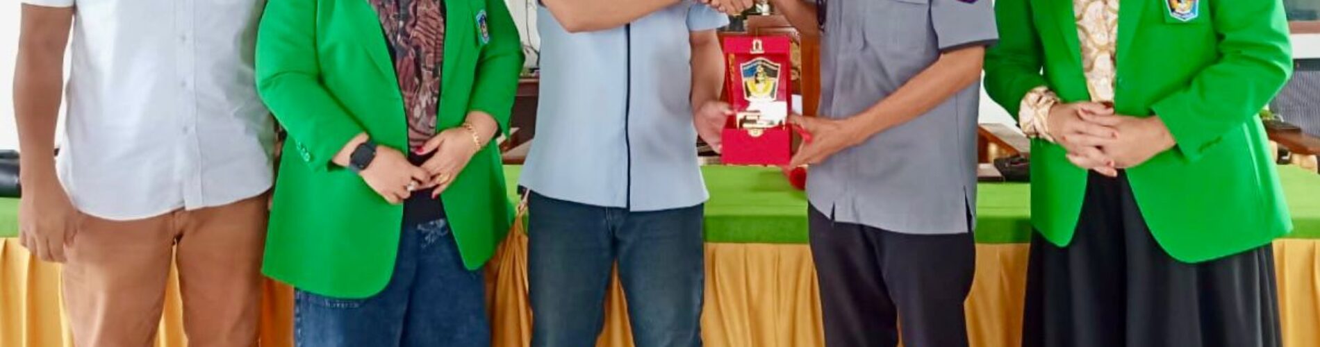 Pemberdayaan Lansia Produktif Di Desa Gunung Silanu Kabupaten Jeneponto