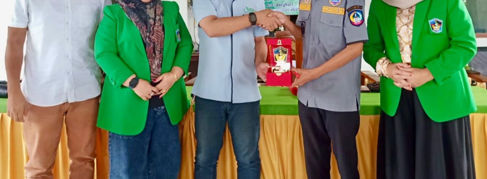 Pemberdayaan Lansia Produktif Di Desa Gunung Silanu Kabupaten Jeneponto