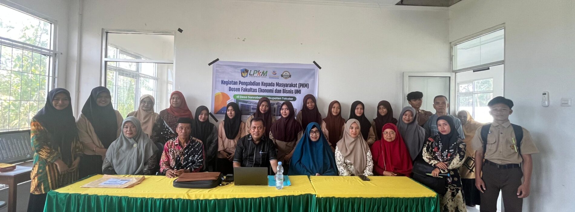 Pelatihan pemberdayaan masyarakat dan santri kreativitas santri melalui ekonomi produktif pesantren mizanul ulum desa sanrobone kec.sanrobone kab. Takalar