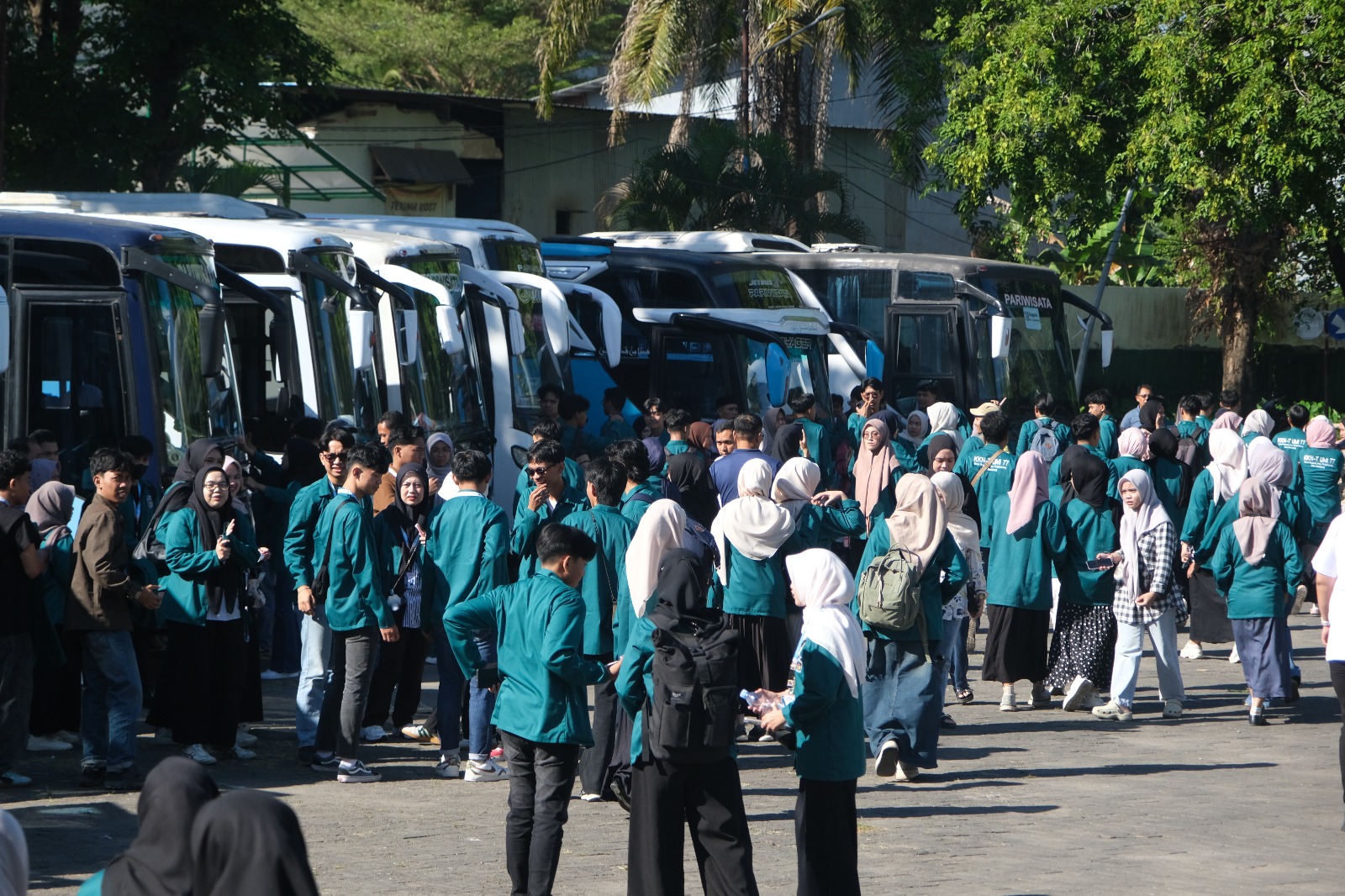 947 Mahasiswa KKN Angkatan 77 UMI Resmi Dilepas, Siap Mengabdi di Tengah Masyarakat