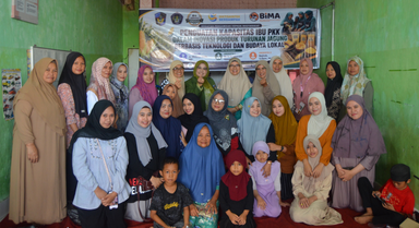 Penguatan Kapasitas Ibu PKK dalam Inovasi Produk Turunan Jagung Berbasis Teknologi dan Budaya Lokal di Desa Bonto Bangun